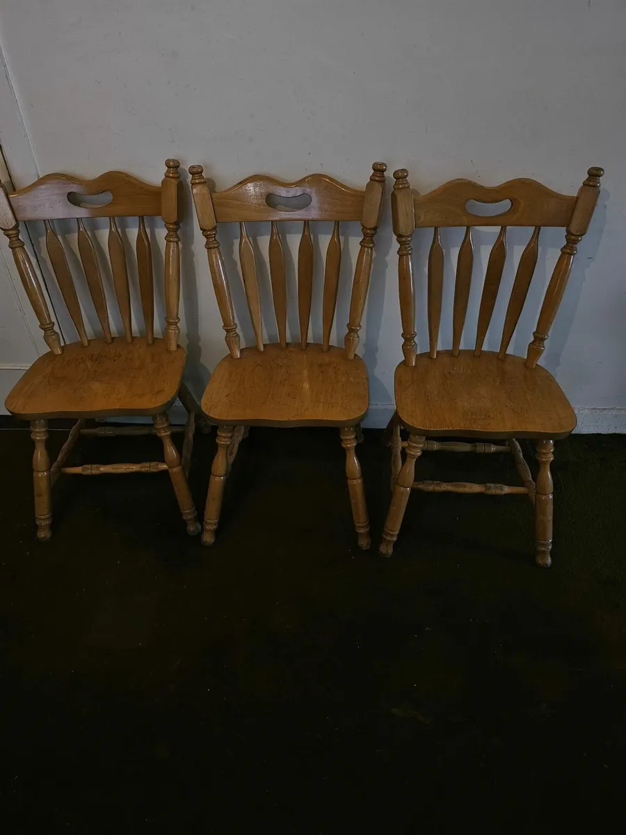 Solid Wooden Dining Table & 6 Chairs - Image 2