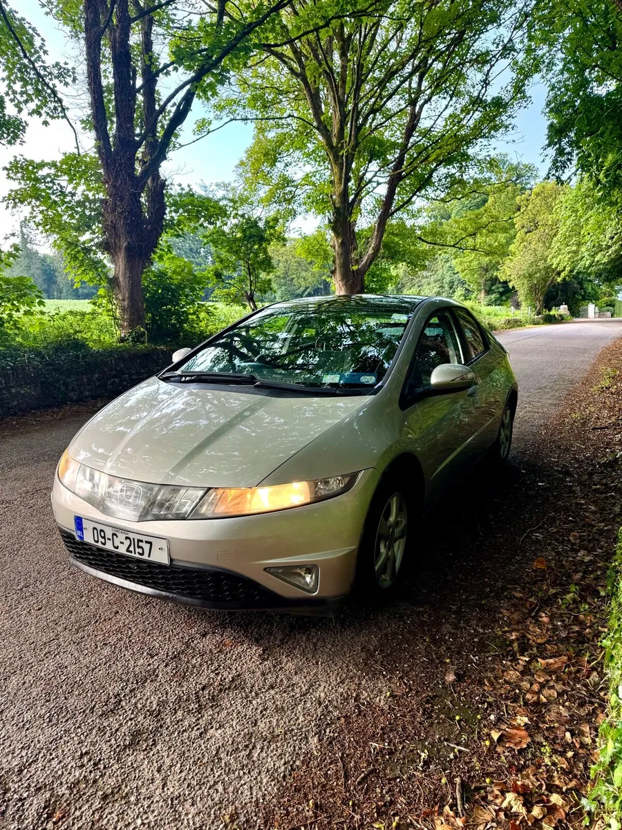 2009 Honda Civic petrol NCT 2026 - Image 3