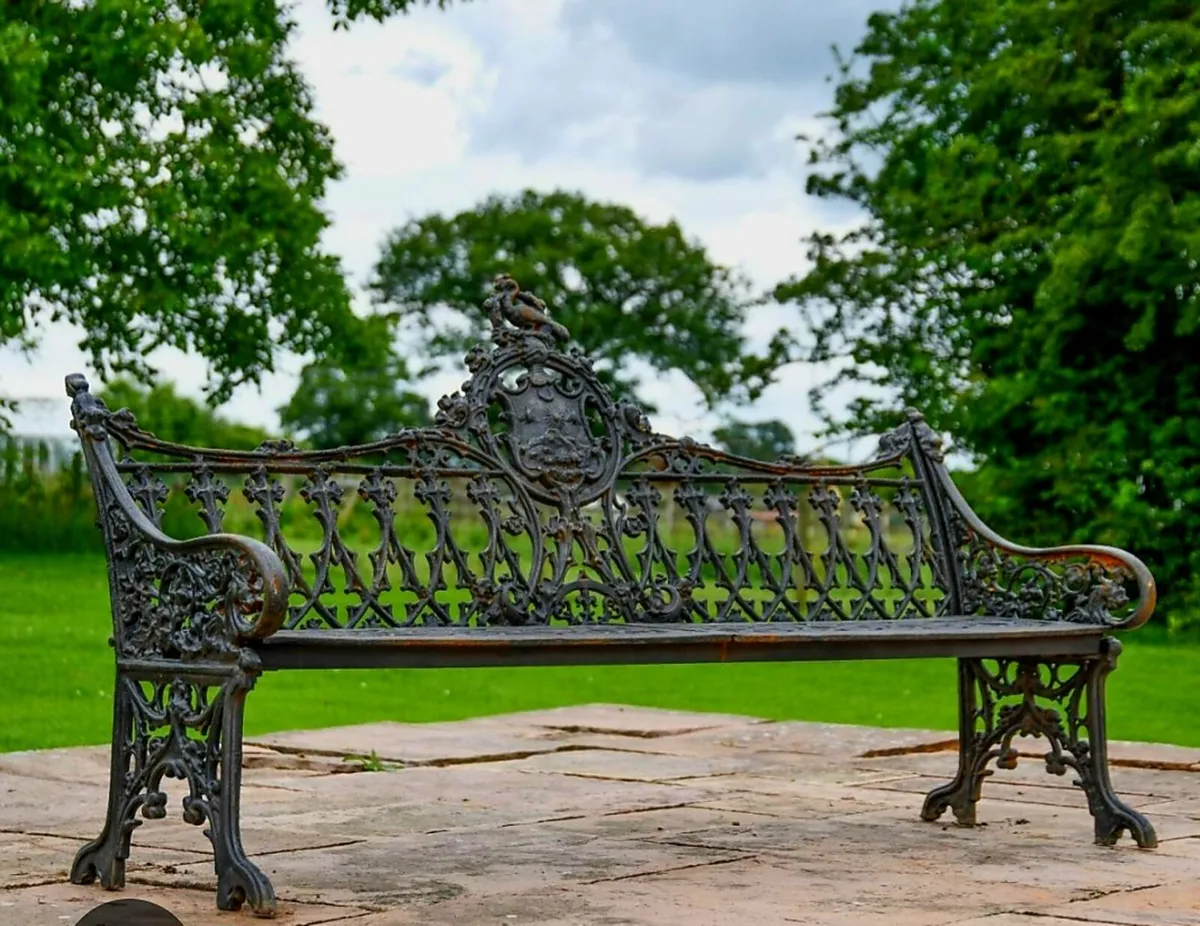 CAST IRON BENCH - Image 1