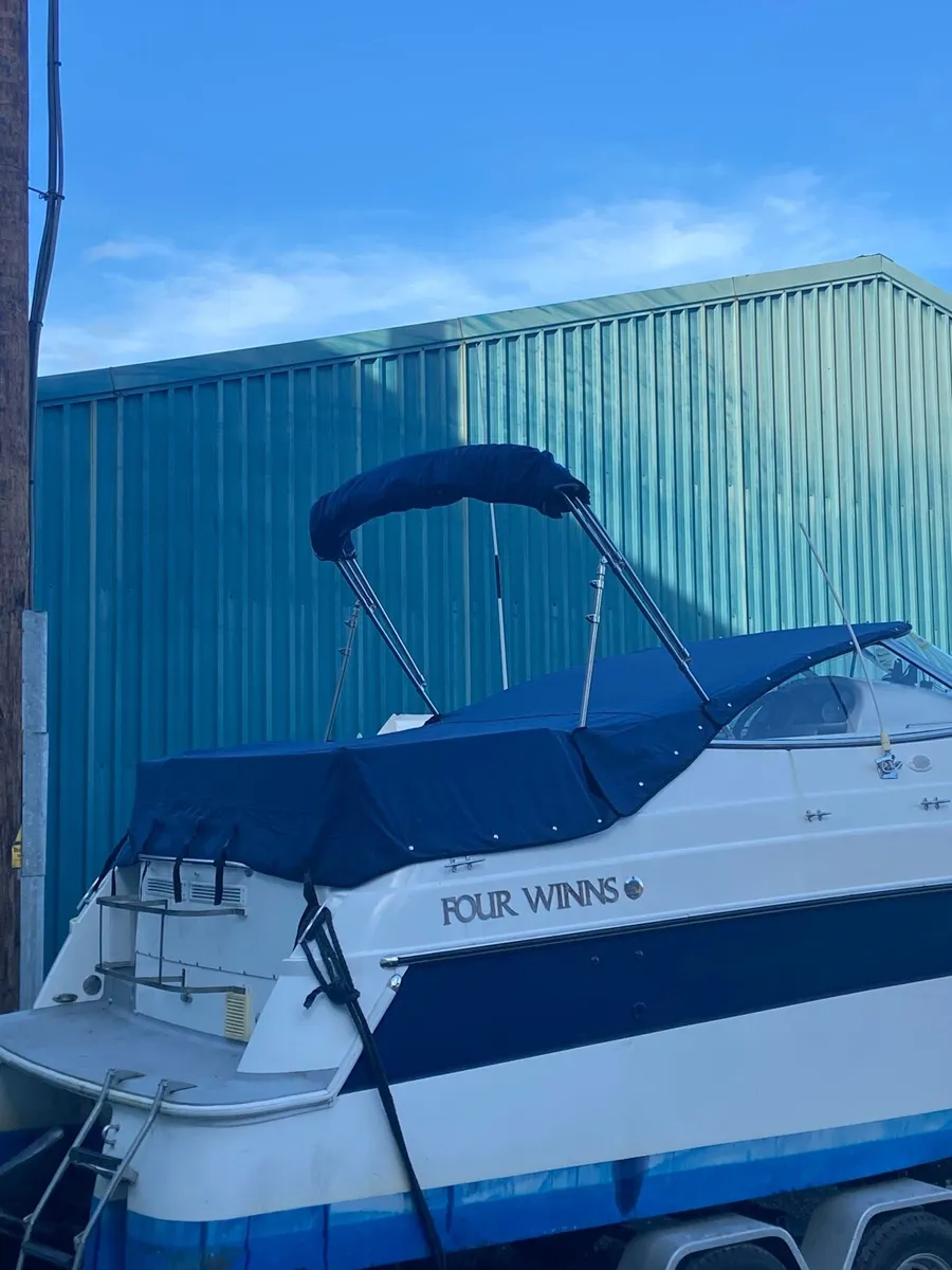 Four Winns - Image 3