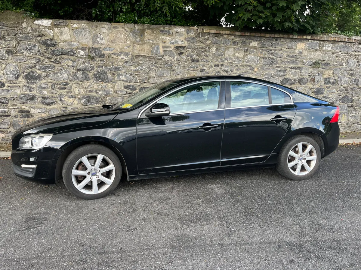 Volvo S60 2017  S60 D2 SE 4DR - Image 3