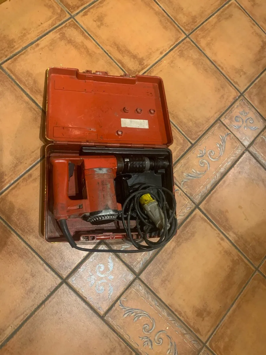 Hilti SDS Drill TE22 - Image 2