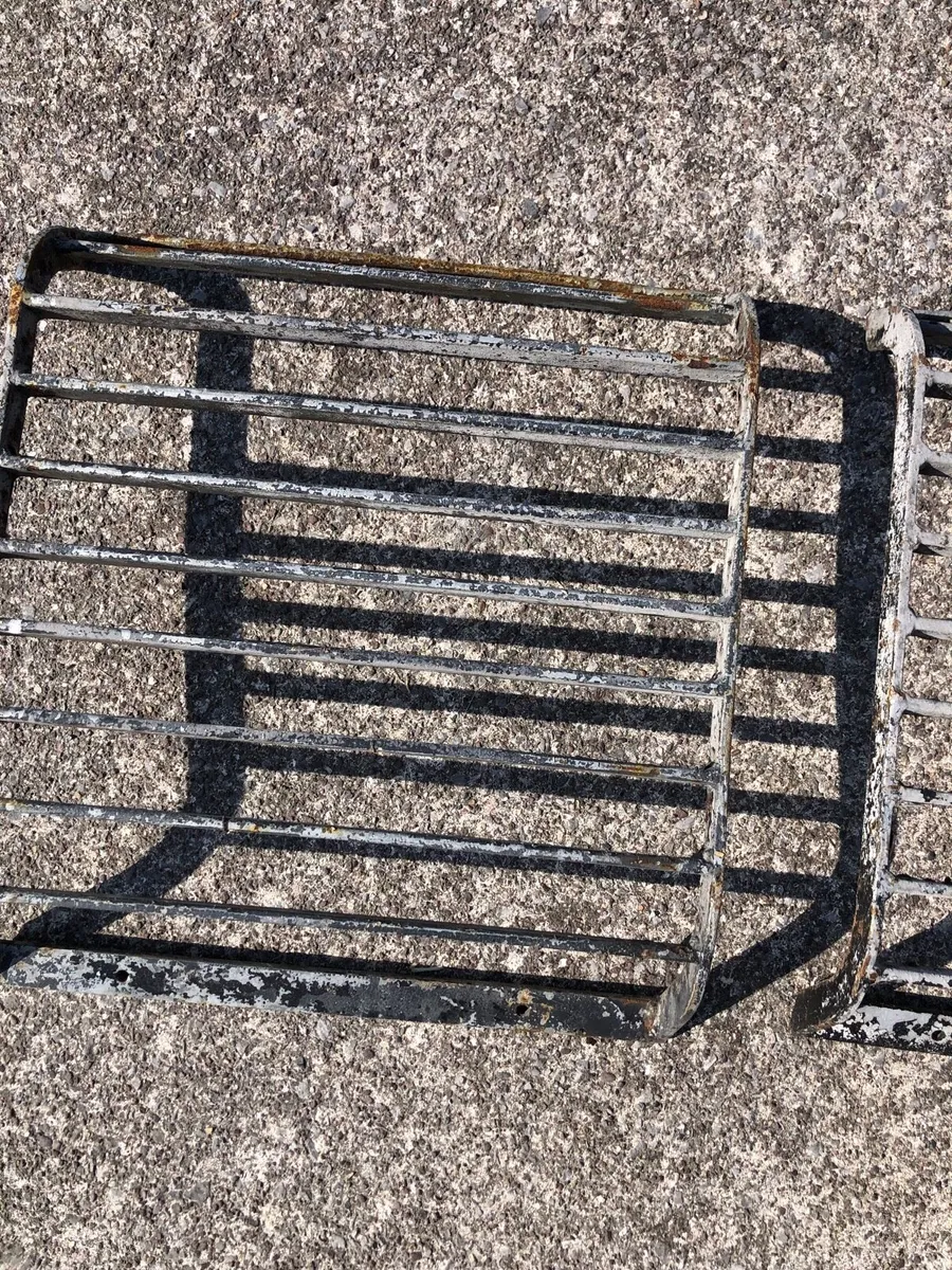 Land Rover Defender parts - Image 4