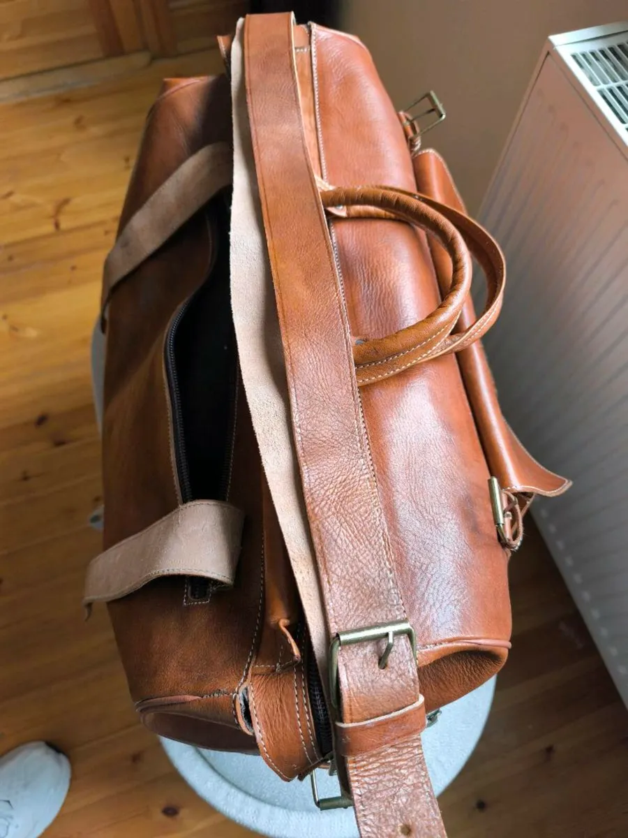 Leather Holdall - Image 2