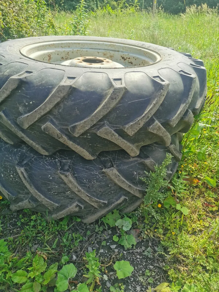 Tractor tyres - Image 2