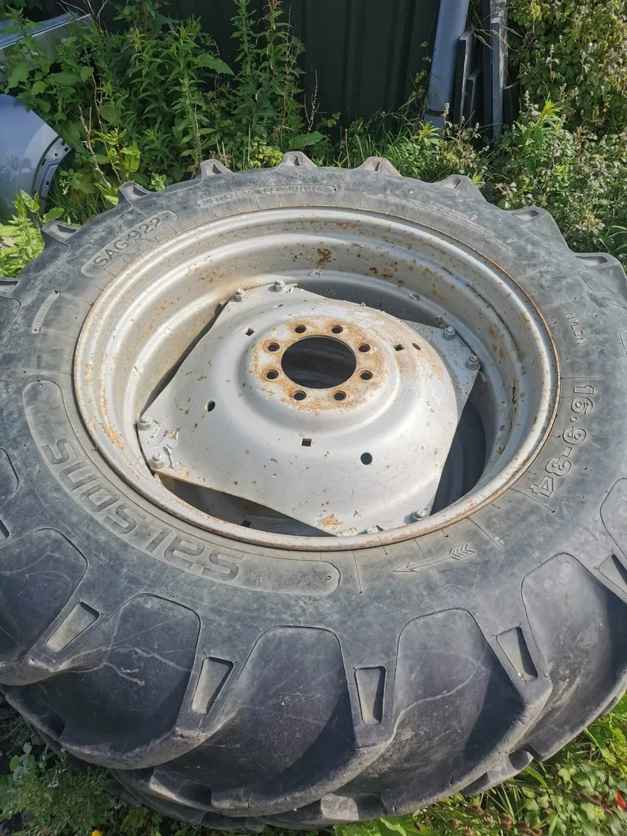 Tractor tyres - Image 3
