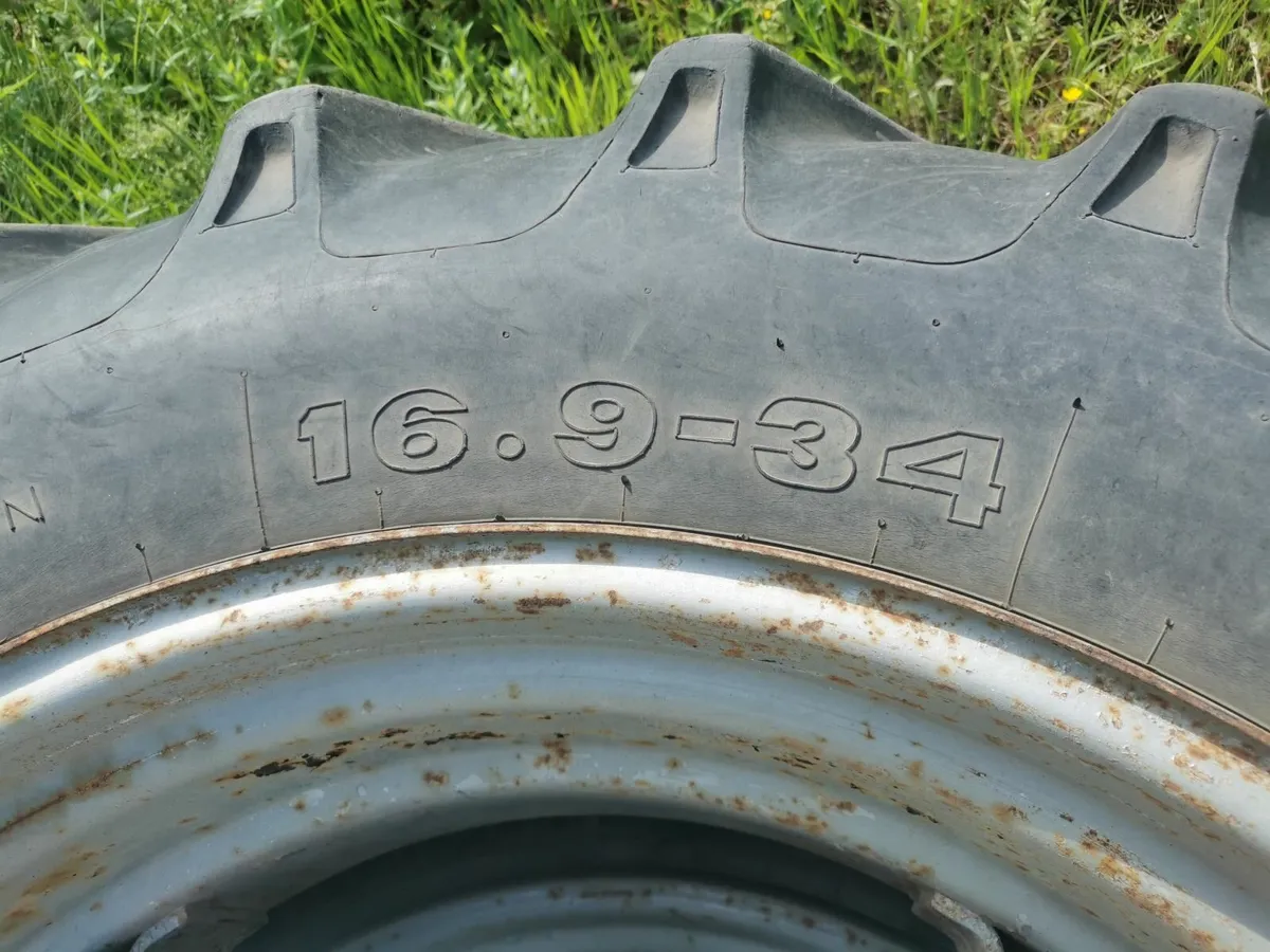 Tractor tyres - Image 4