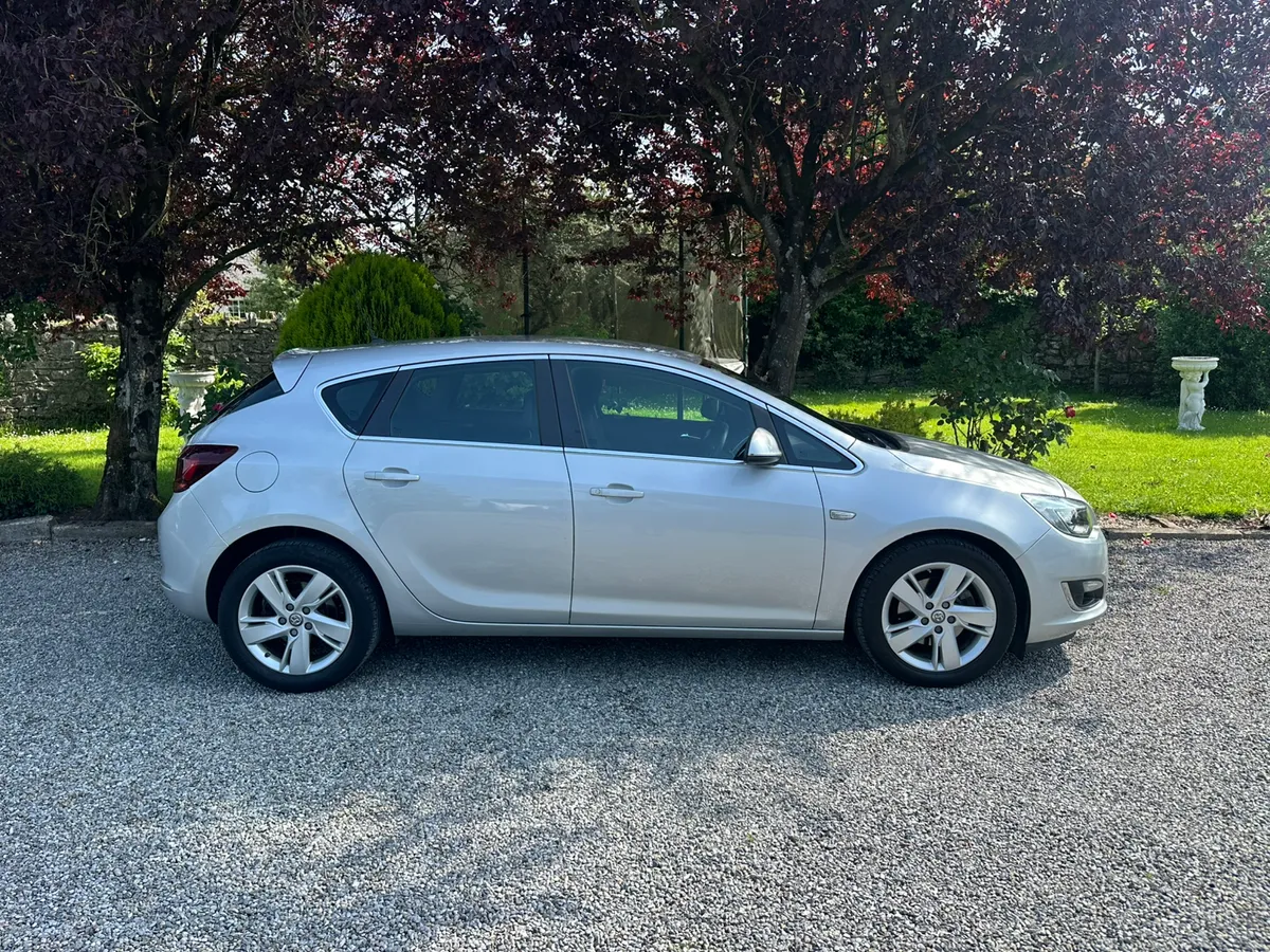 Opel Astra - Image 3