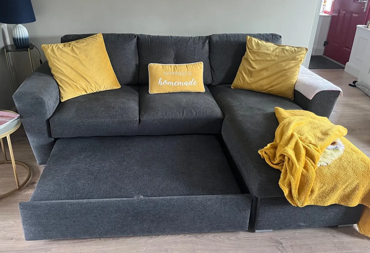 Sofa - Image 3