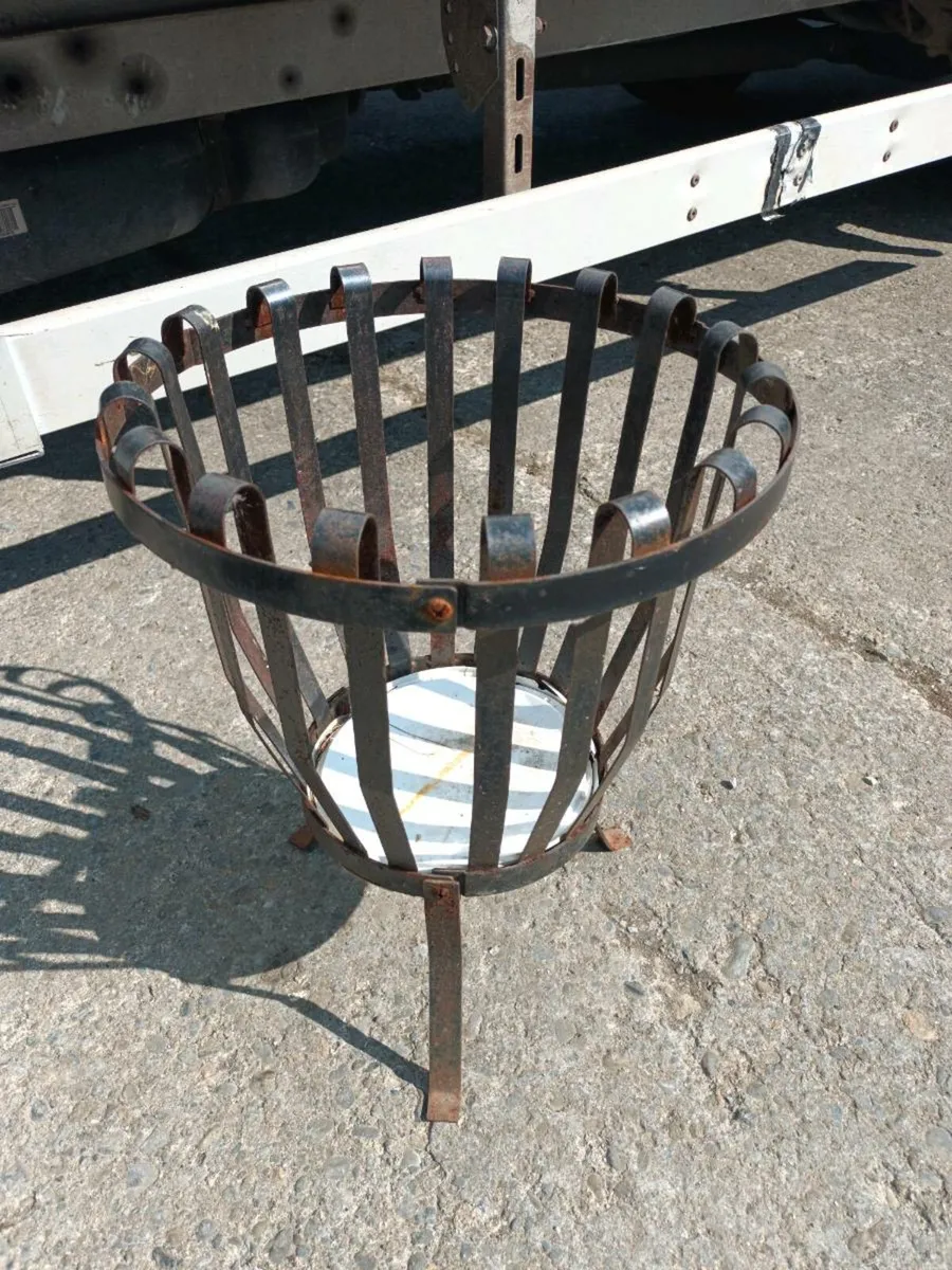 Fire Pit - Image 1