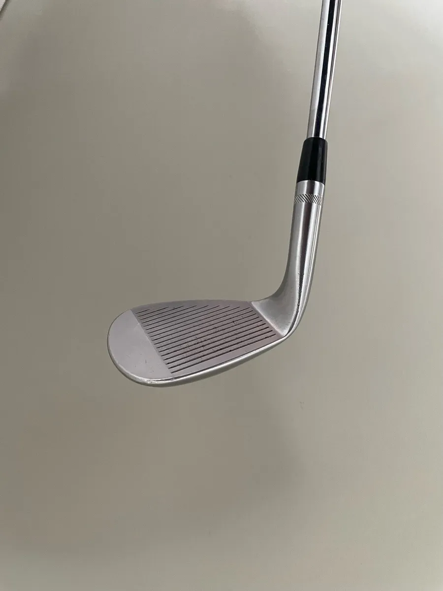 Titleist vokey wedge 56* - Image 1