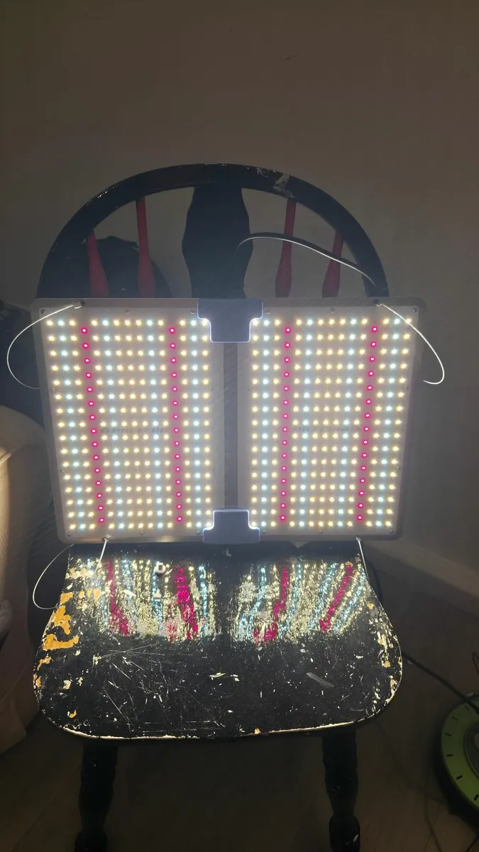 Full spectrum LED grow lamp - Image 1
