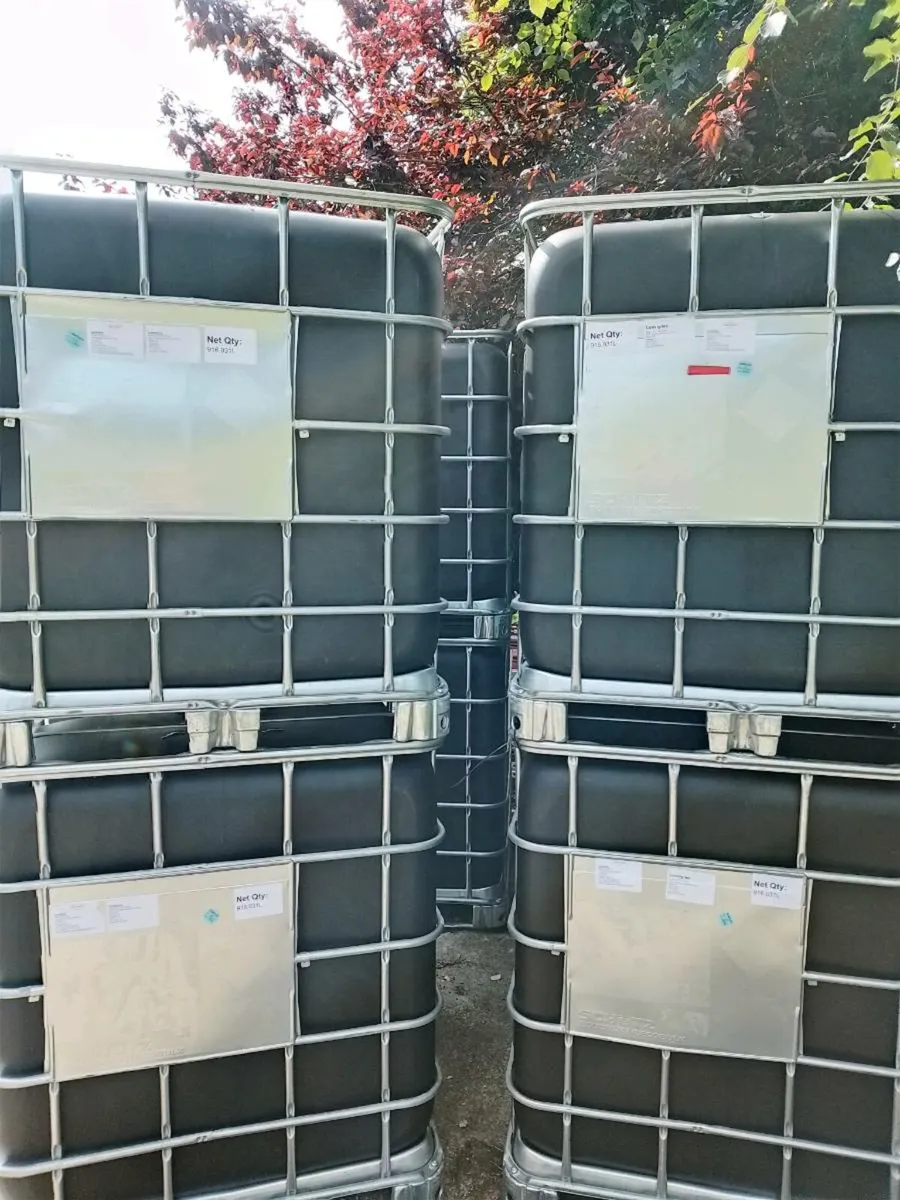 Black IBC tanks - Image 3