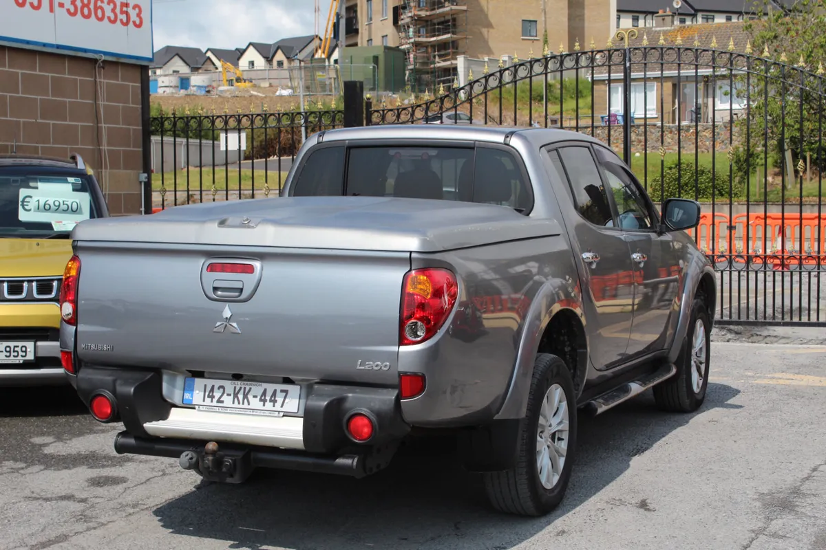 Mitsubishi L200 2014 2.5 Diesel *Warranty* - Image 4