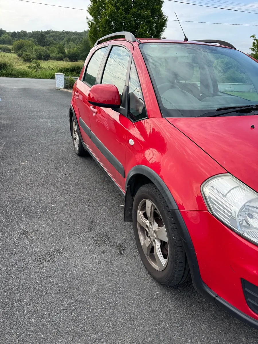 Suzuki SX4 - Image 2