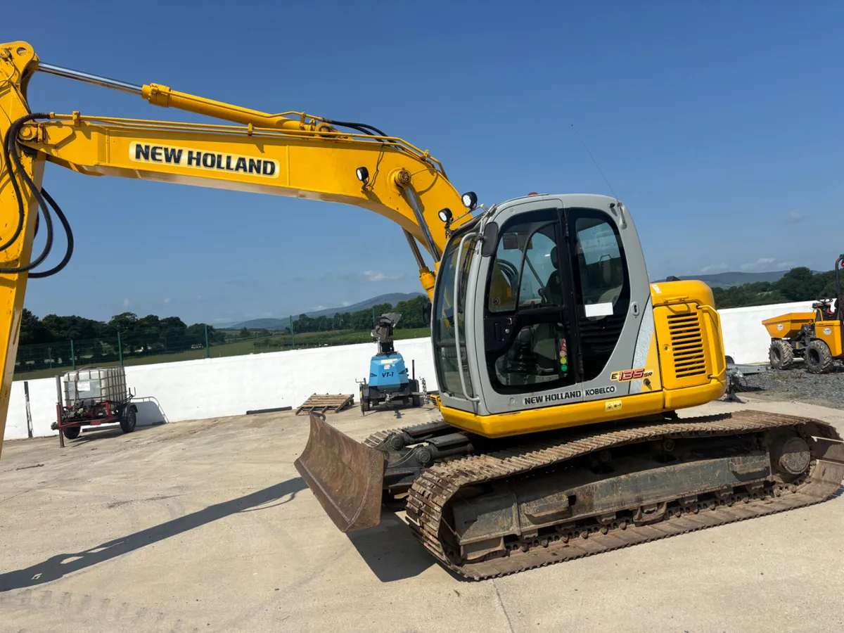 New Holland 135 - Image 2