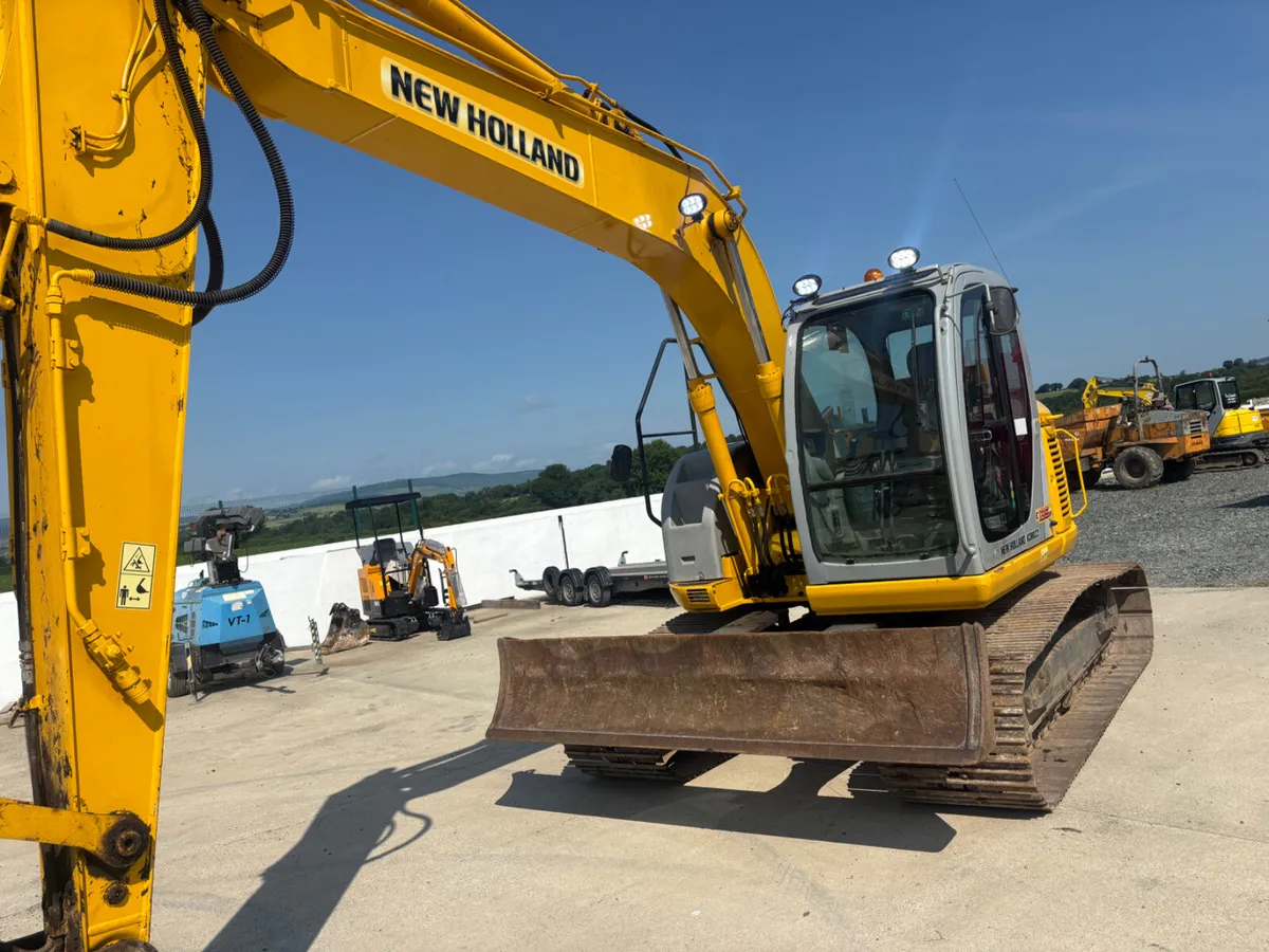 New Holland 135 - Image 4