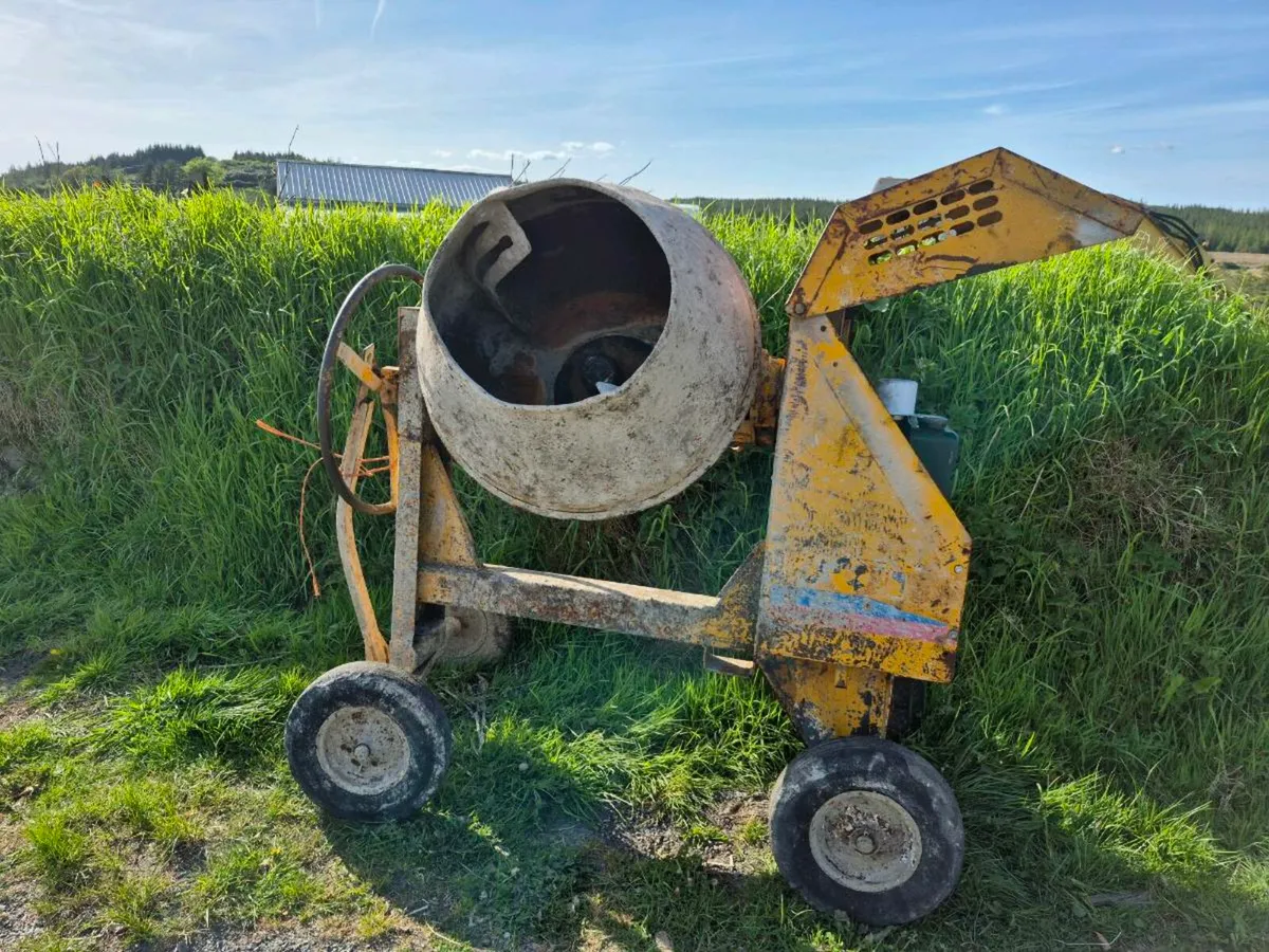 Winget 100t diesel mixer - Image 1
