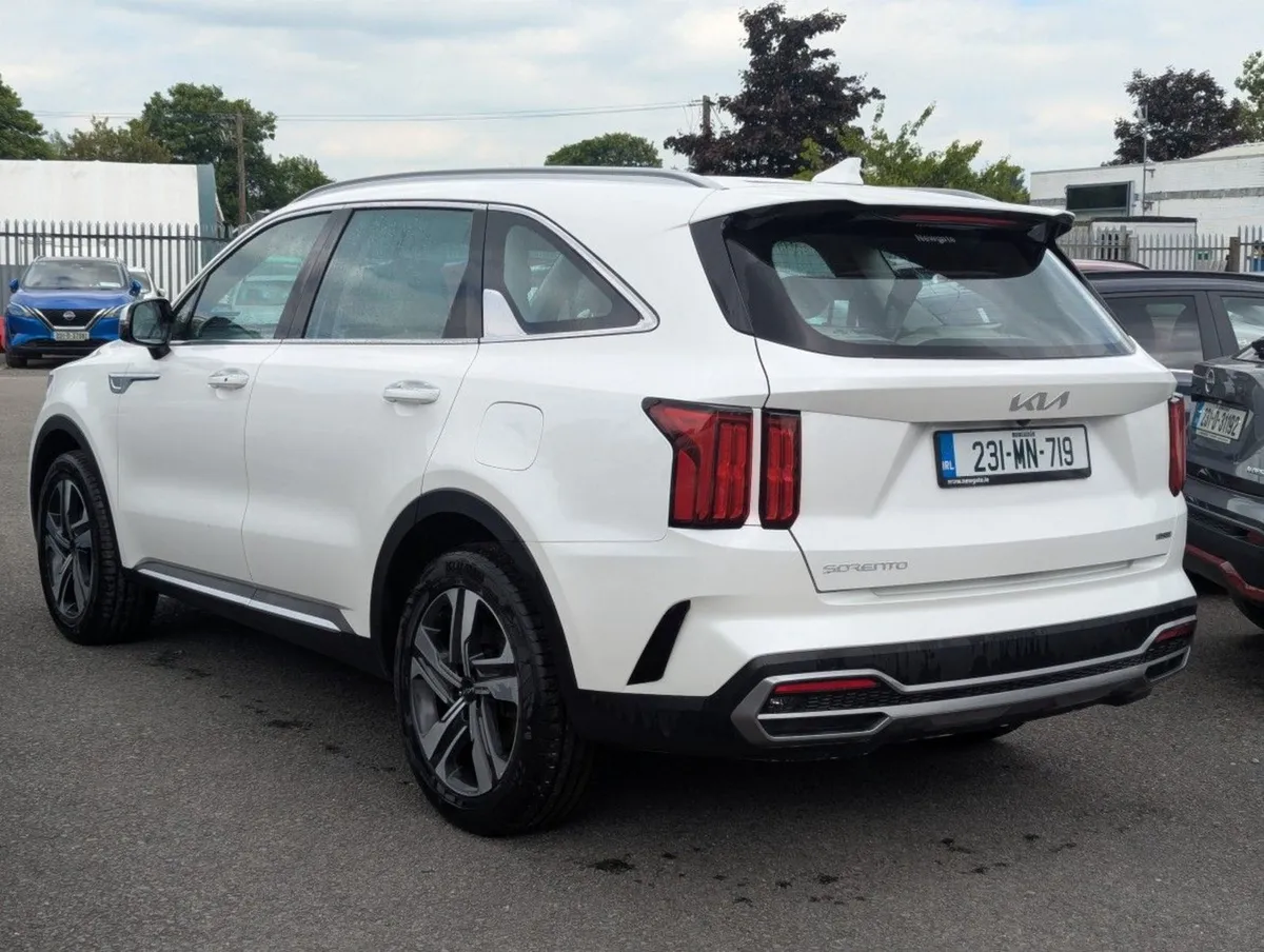 Kia Sorento Phev K3 4WD 7 Seats  just IN - Image 4