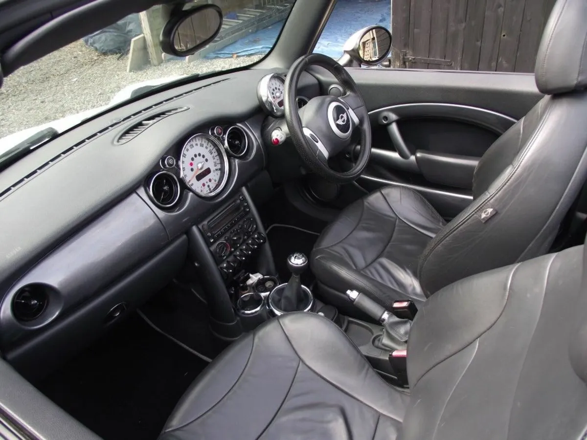 2007 Mini Cooper 1.6 Petrol Convertible - Image 4
