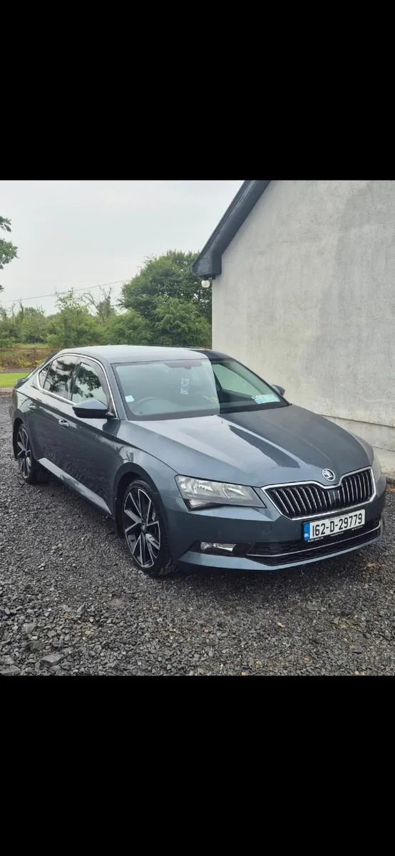 Skoda Superb 2016 - Image 1