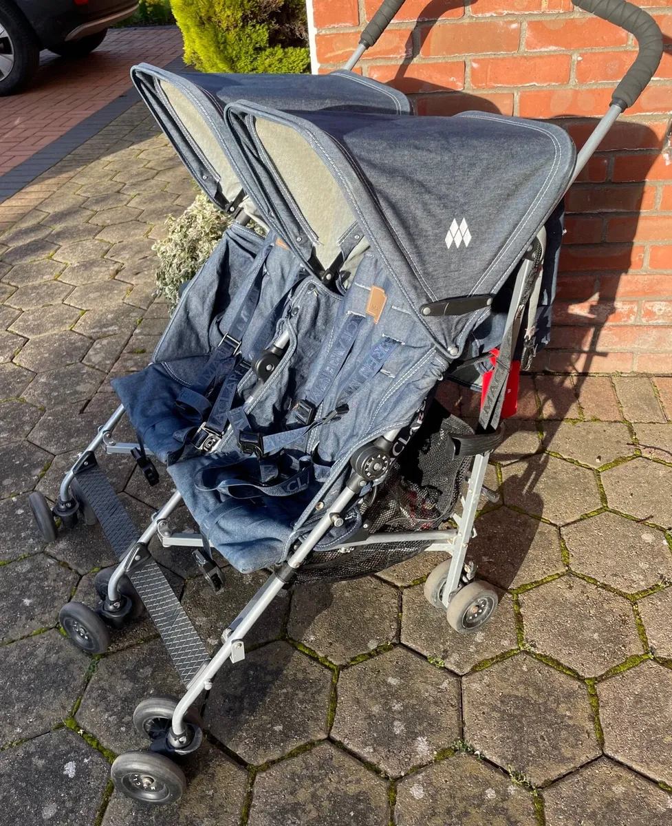 Maclaren double buggy - Image 1