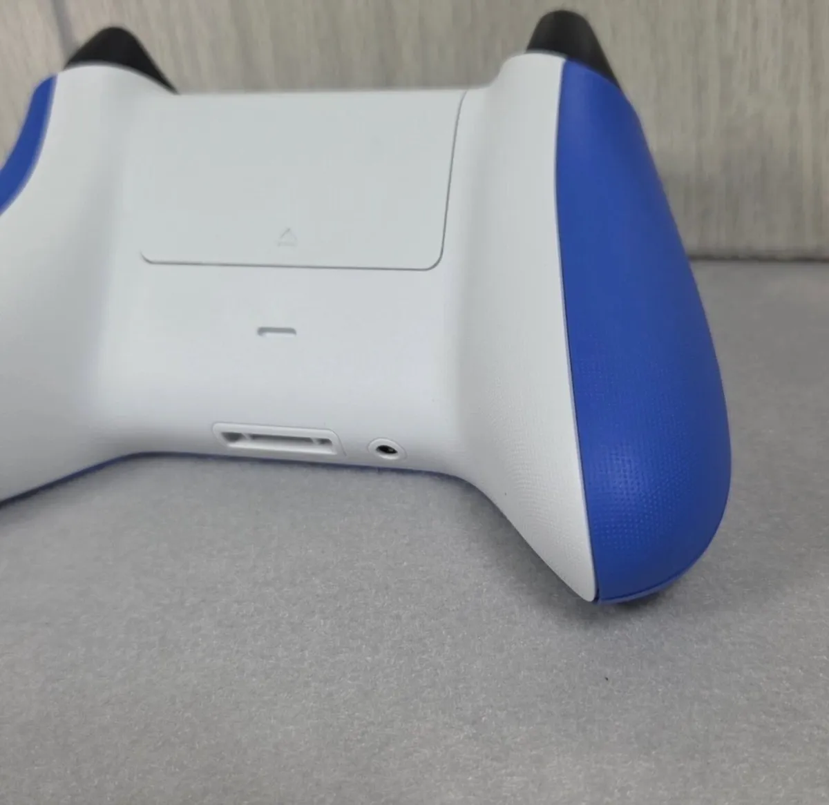 Xbox series S/X controller Blue - Image 1