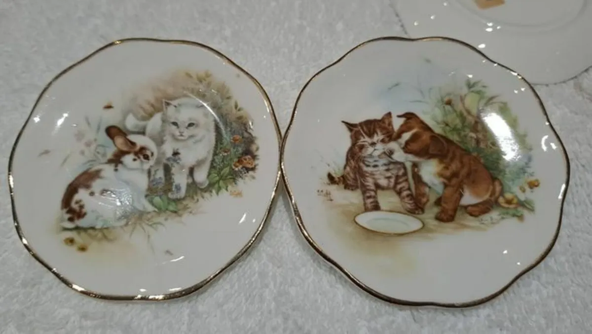 Vintage mini trinket plates - Image 2