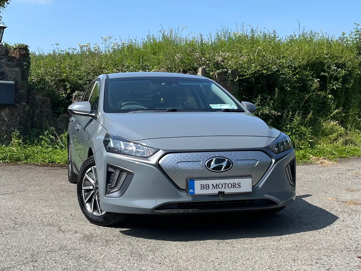 Hyundai IONIQ Electric Premium - Image 2