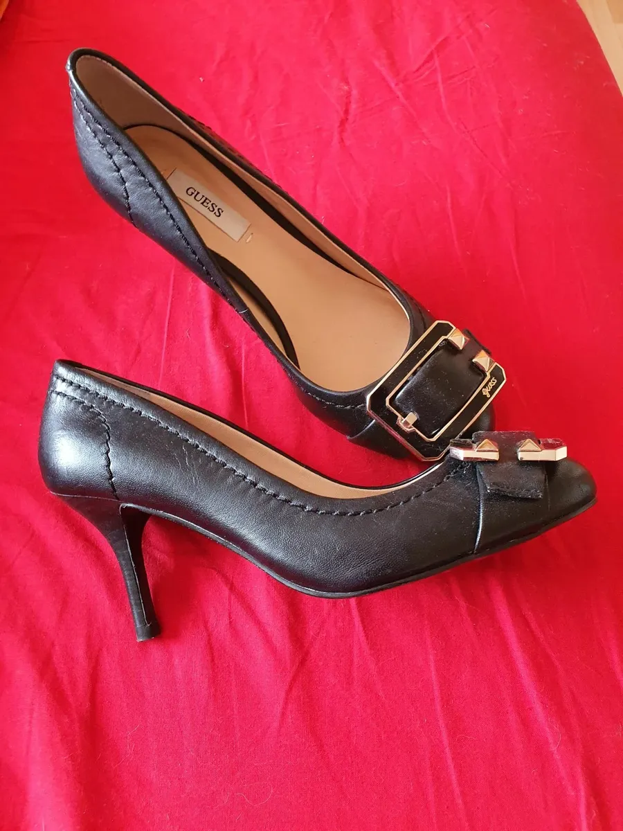 Guess brand black leather shoes - Image 1