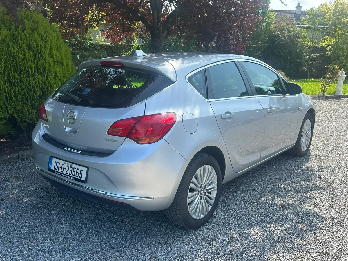 Opel Astra - Image 4