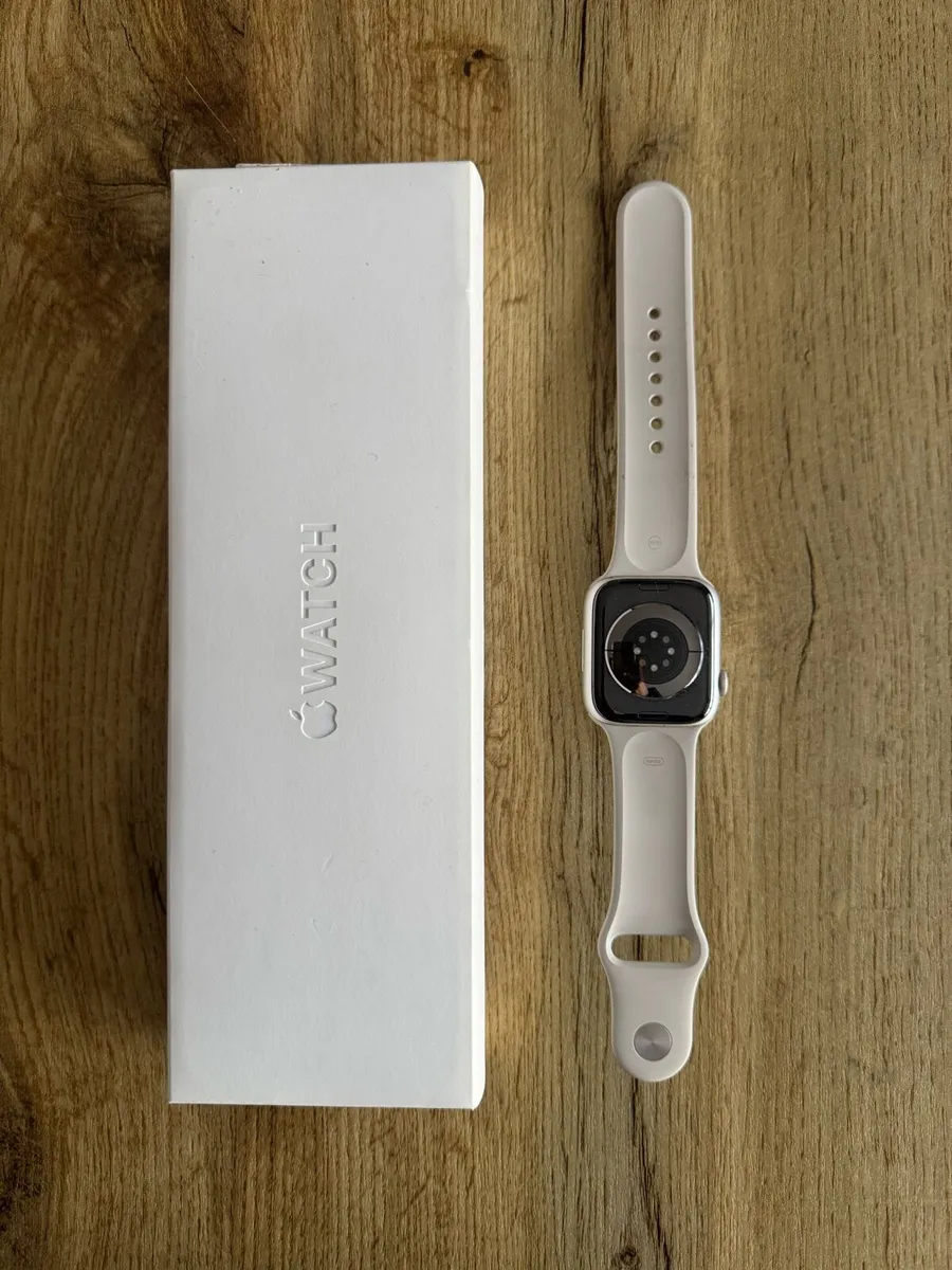 Apple Watch series 9 - Image 1