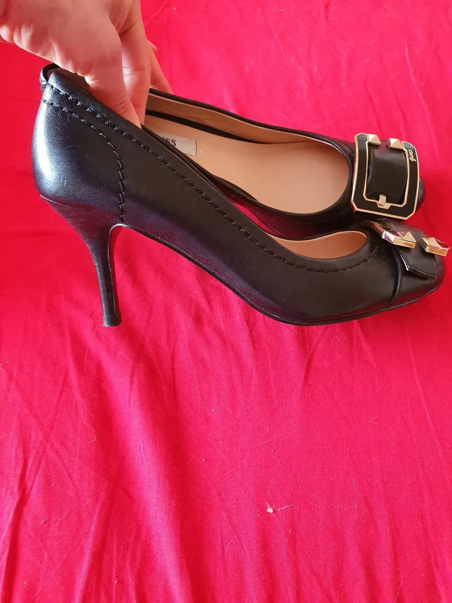 Guess brand black leather shoes - Image 3