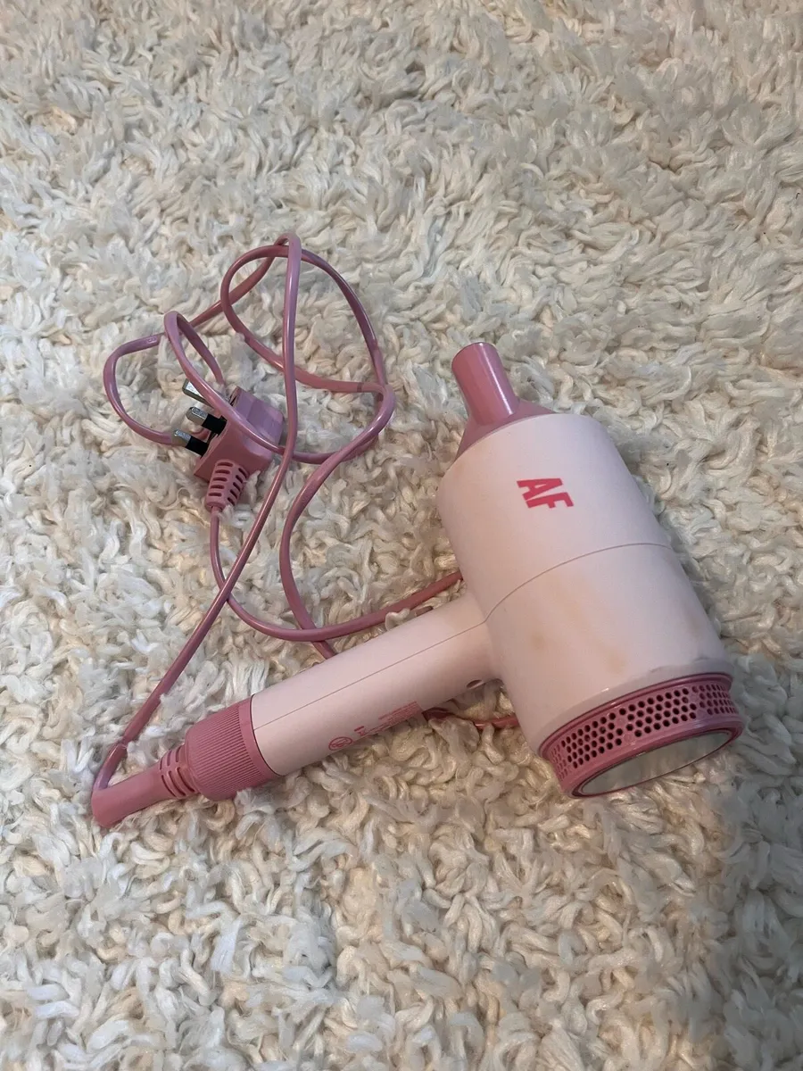 Hair styling equipment - Image 3