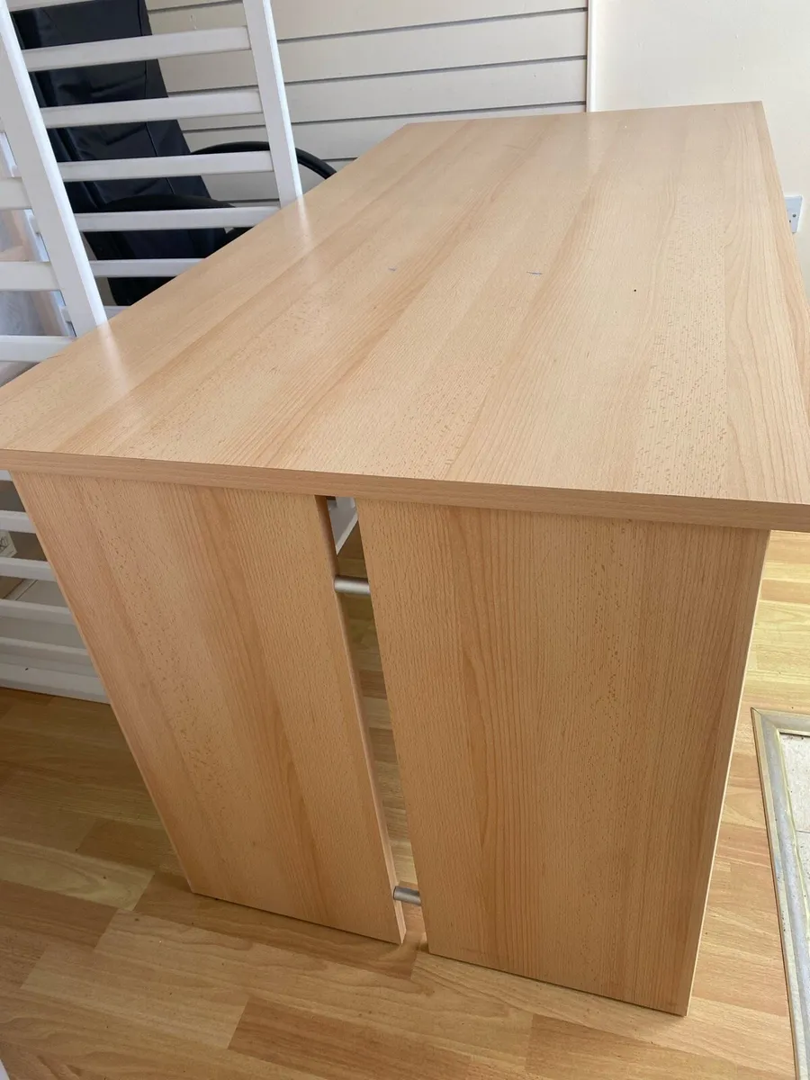Desk - Image 2