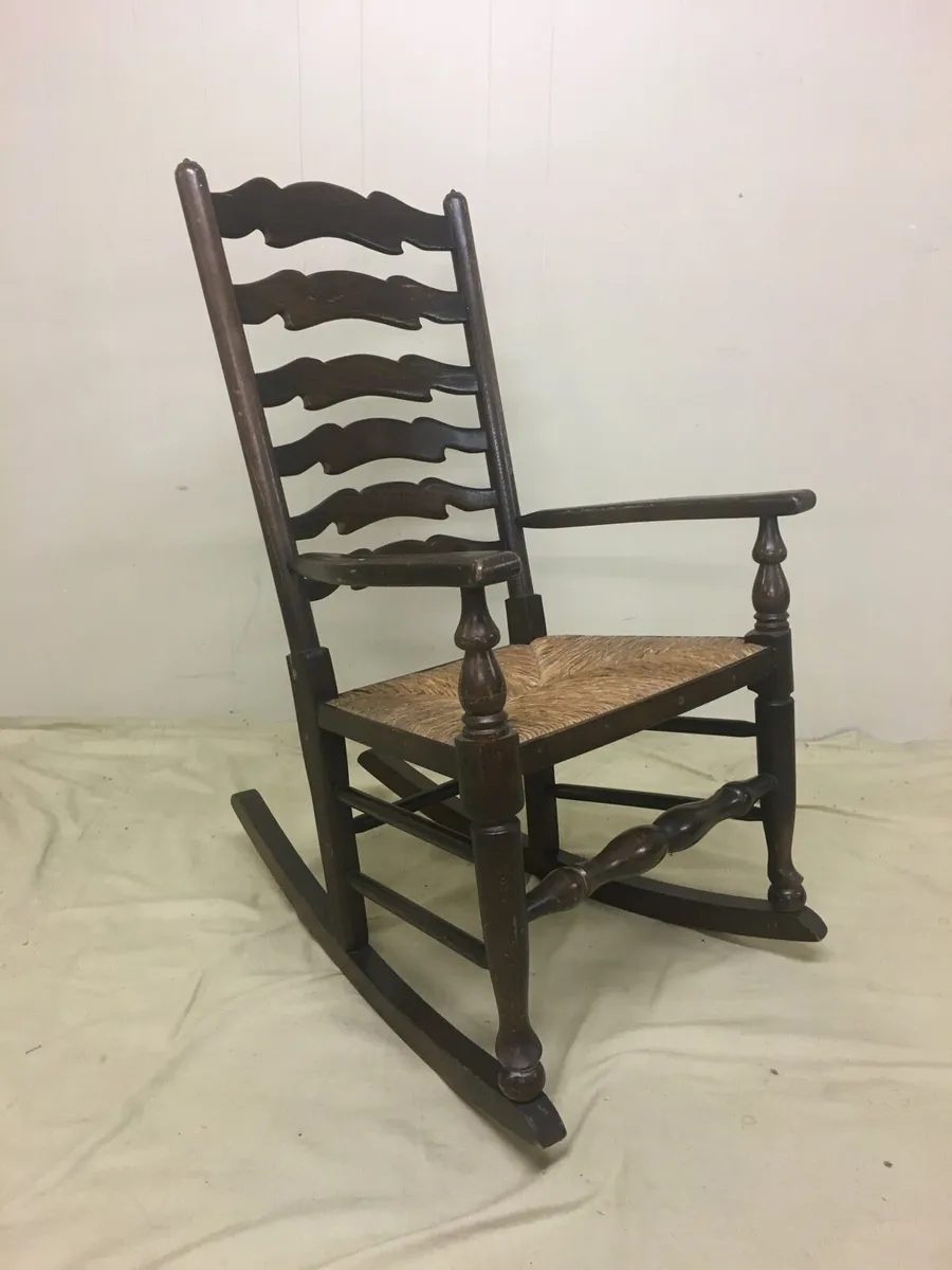Rocking Chair - Image 2