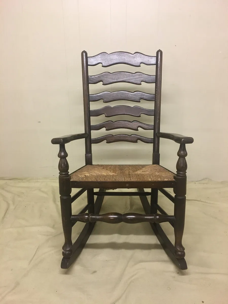 Rocking Chair - Image 3