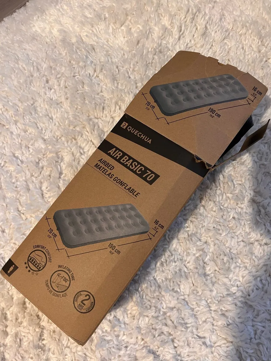 Camping bag plus air mattress - Image 3