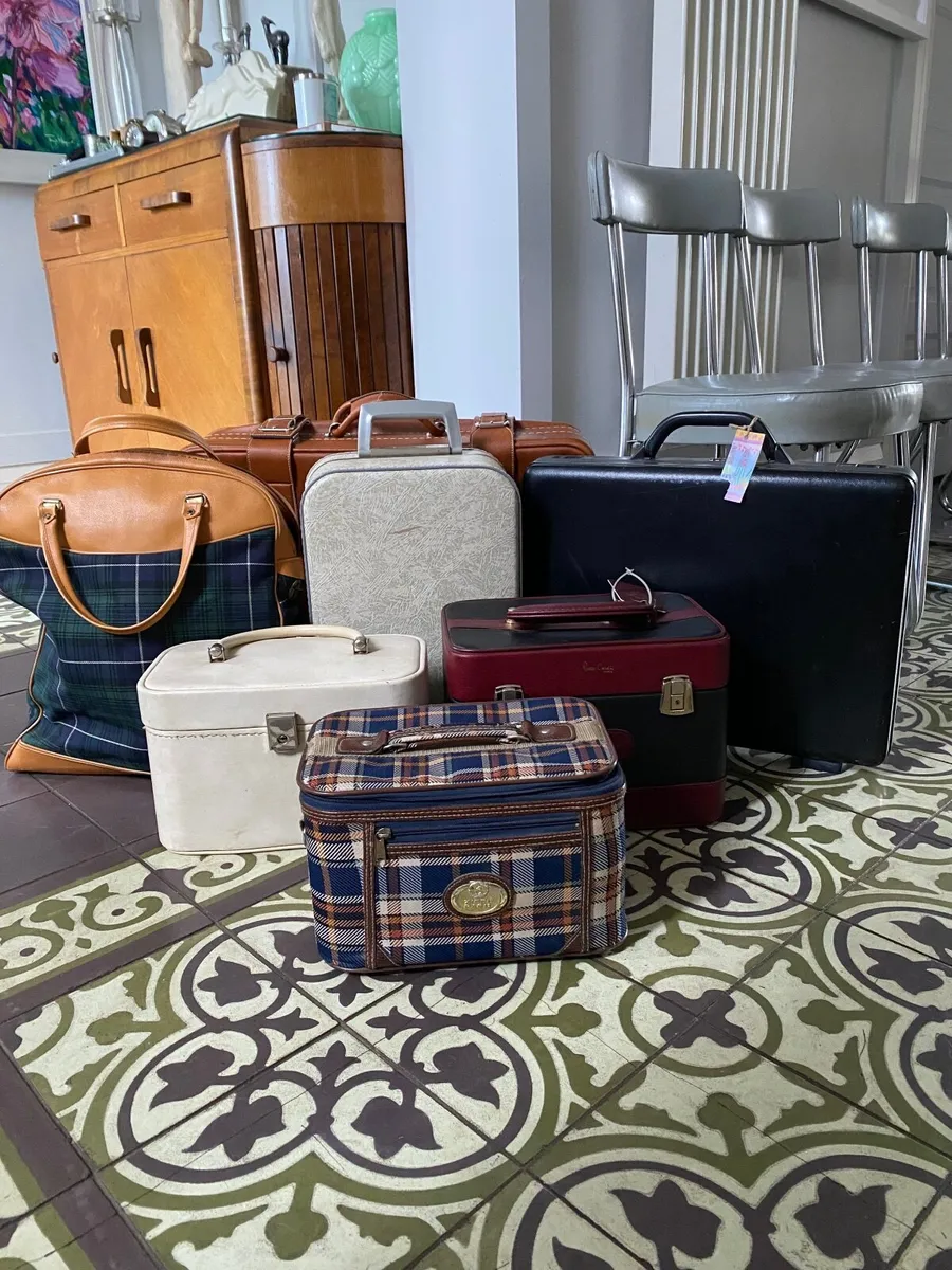 Luggage - Image 3