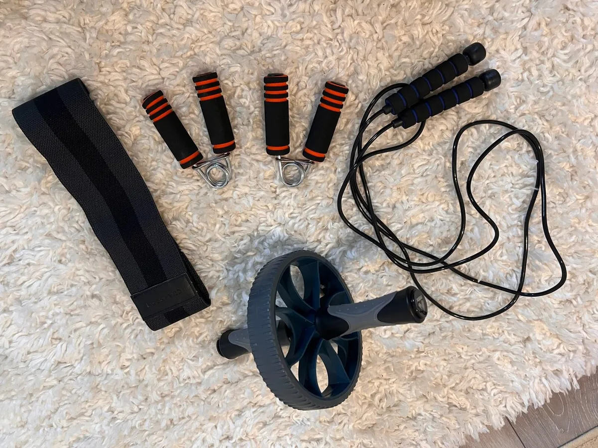 Gym equipment - Image 2