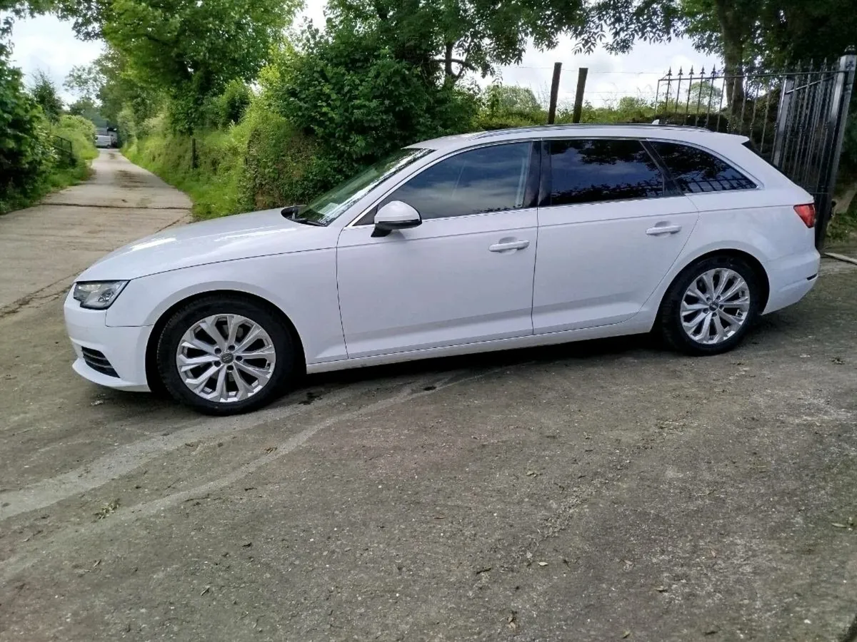 2017 Audi A4 Avant diesel estate - Image 3