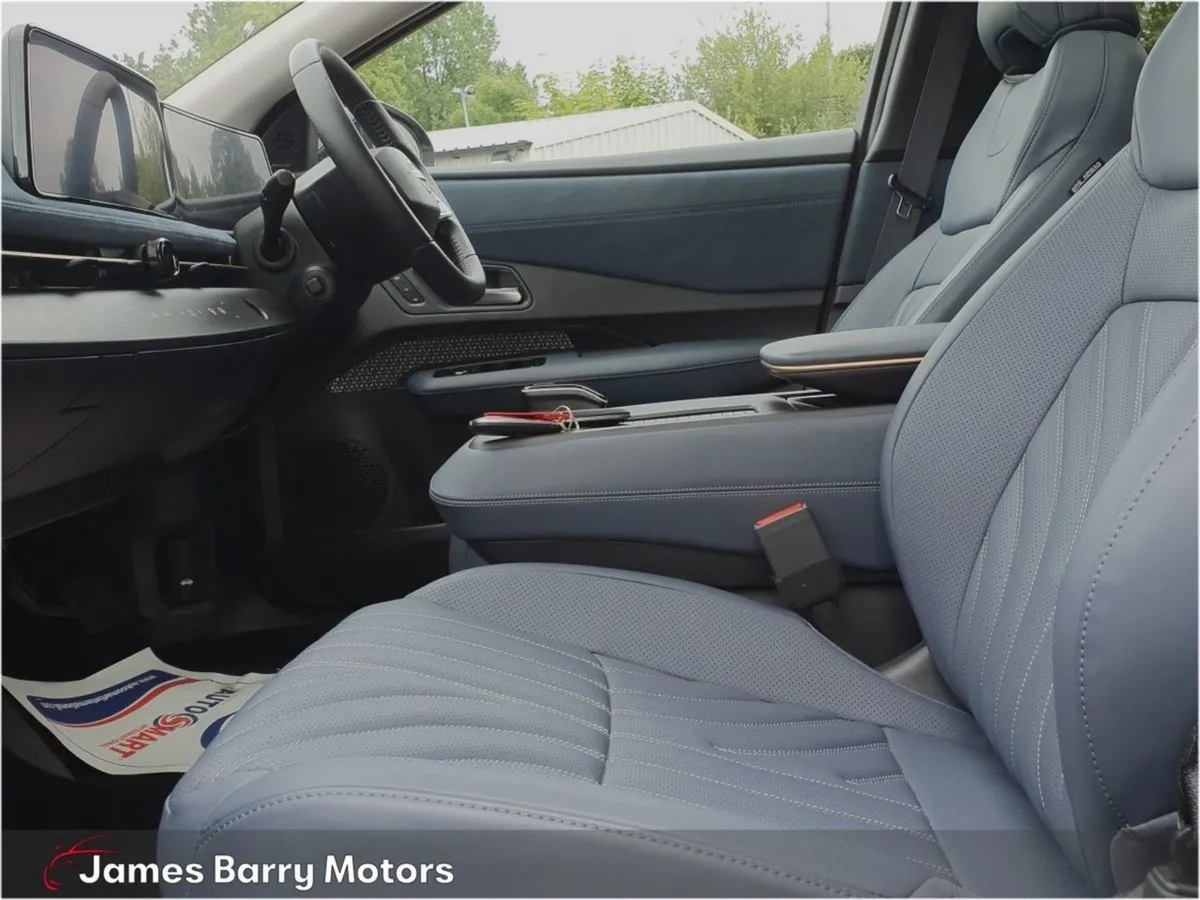 Nissan Ariya 63kwh Evolve // Nappa Leather - Image 4