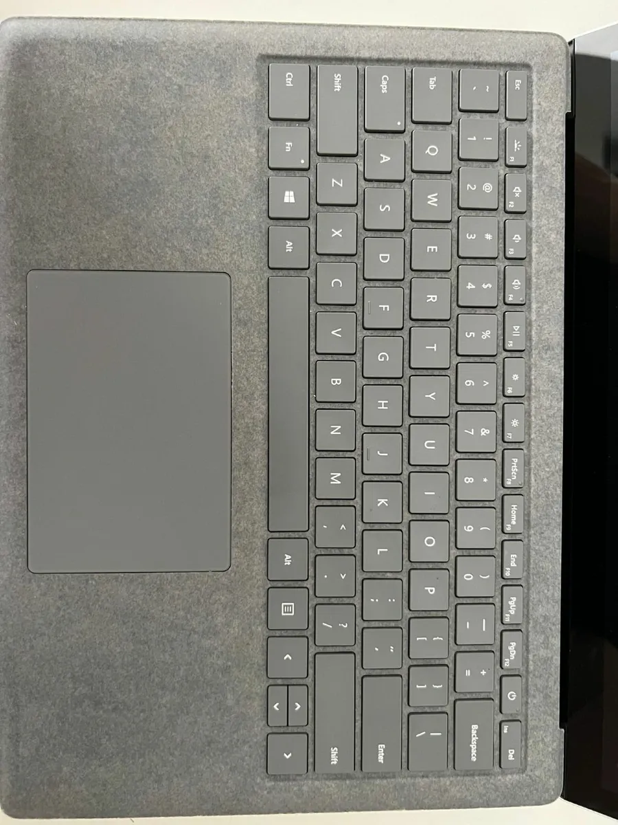Microsoft Surface Laptop 4 – 13.5” | Ryzen 5 | 16G - Image 3