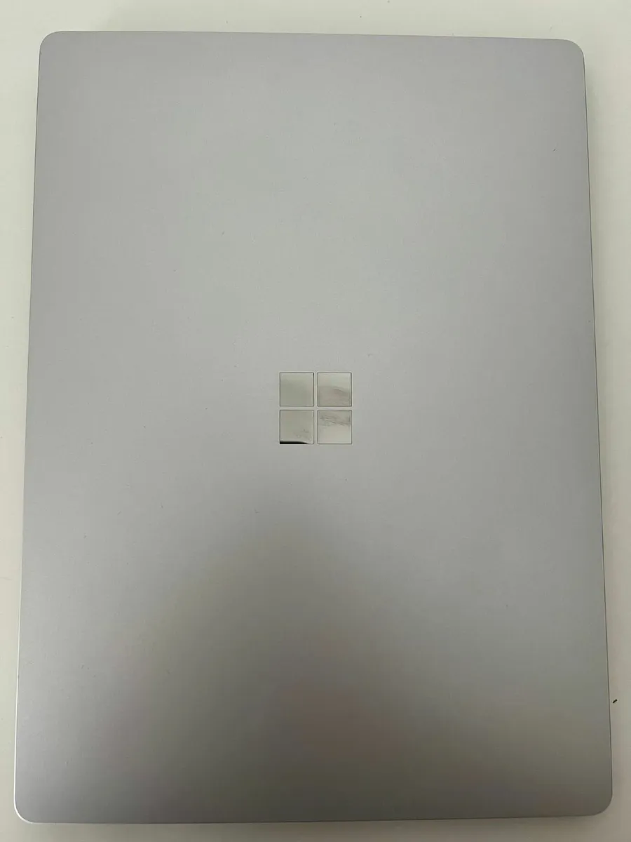 Microsoft Surface Laptop 4 – 13.5” | Ryzen 5 | 16G - Image 4