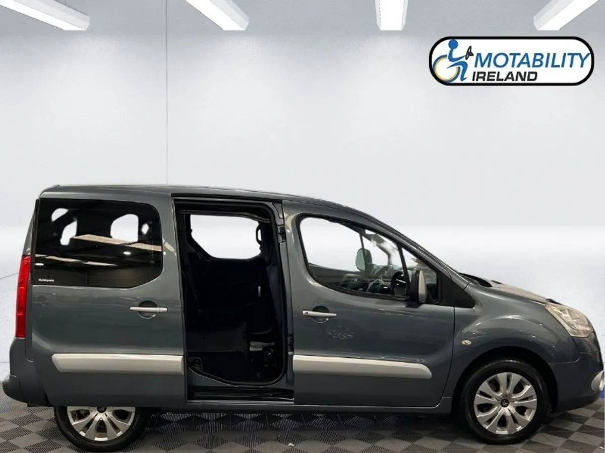 Citroen Berlingo Multispace Wheelchair Accessible - Image 4
