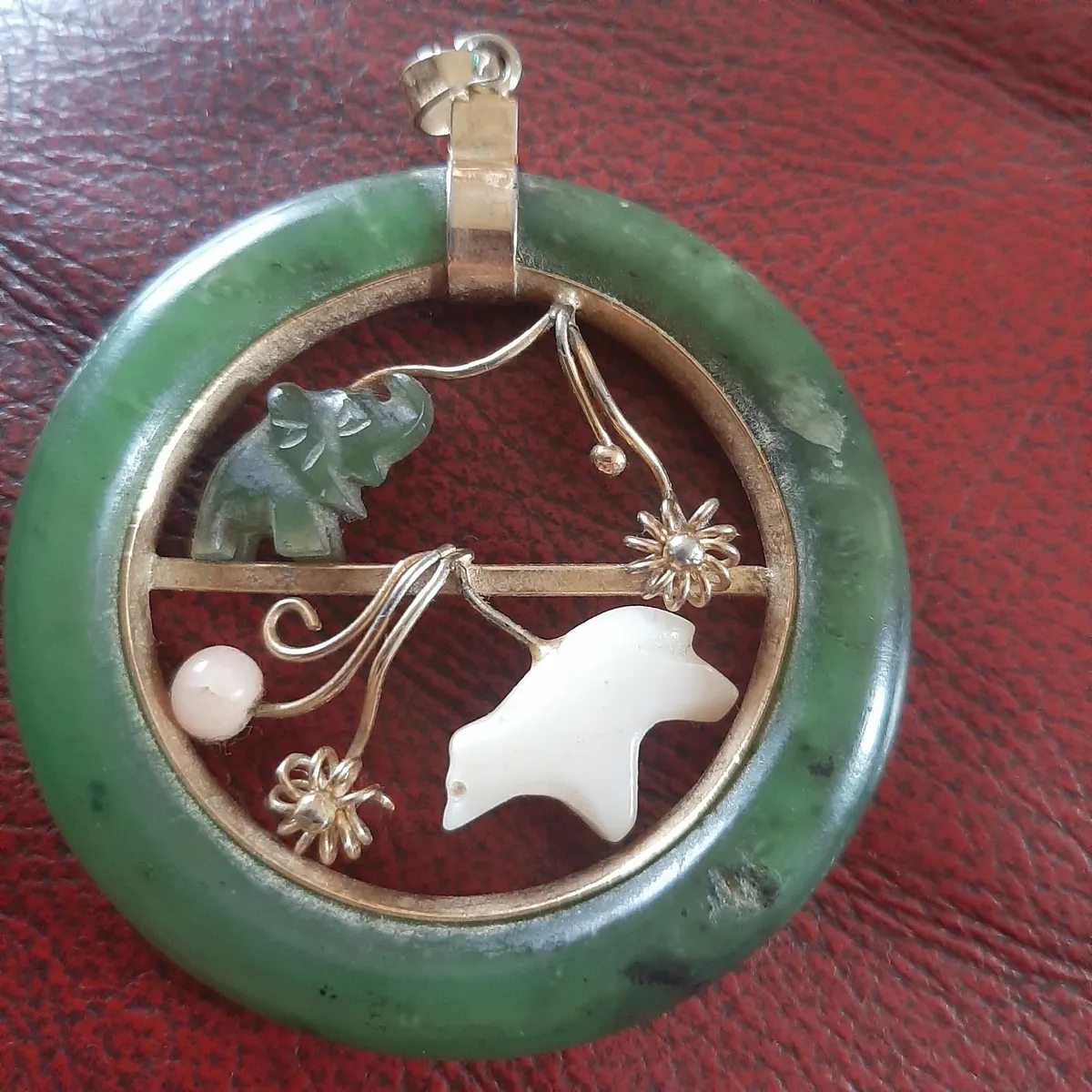 Collectors item- Jewellery - Doughnut pendant - Image 1