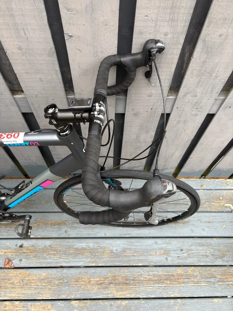 Road bike - Image 4