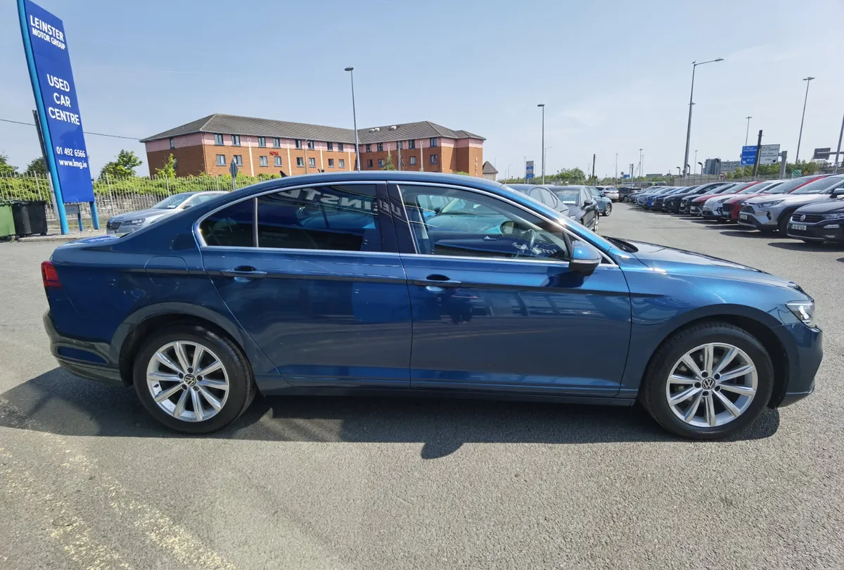 VOLKSWAGEN PASSAT 2.0TDI BUSINESS AUTOMATIC 150BHP - Image 4