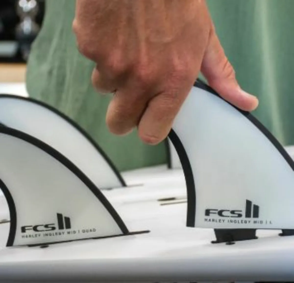 FCS II Harley Mid PC+Aircore Large Tri-Quad Fins - Image 4