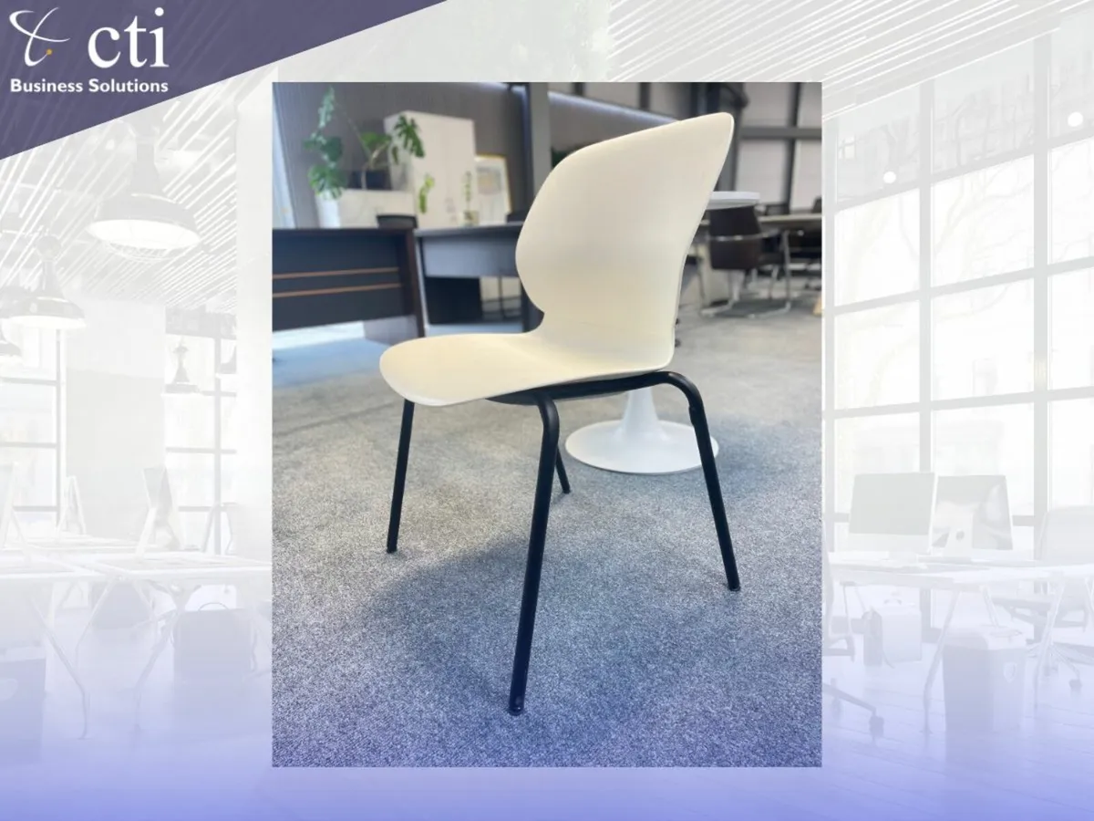 20 X "Haworth" Canteen Chairs ~ 70 % OFF - Image 4